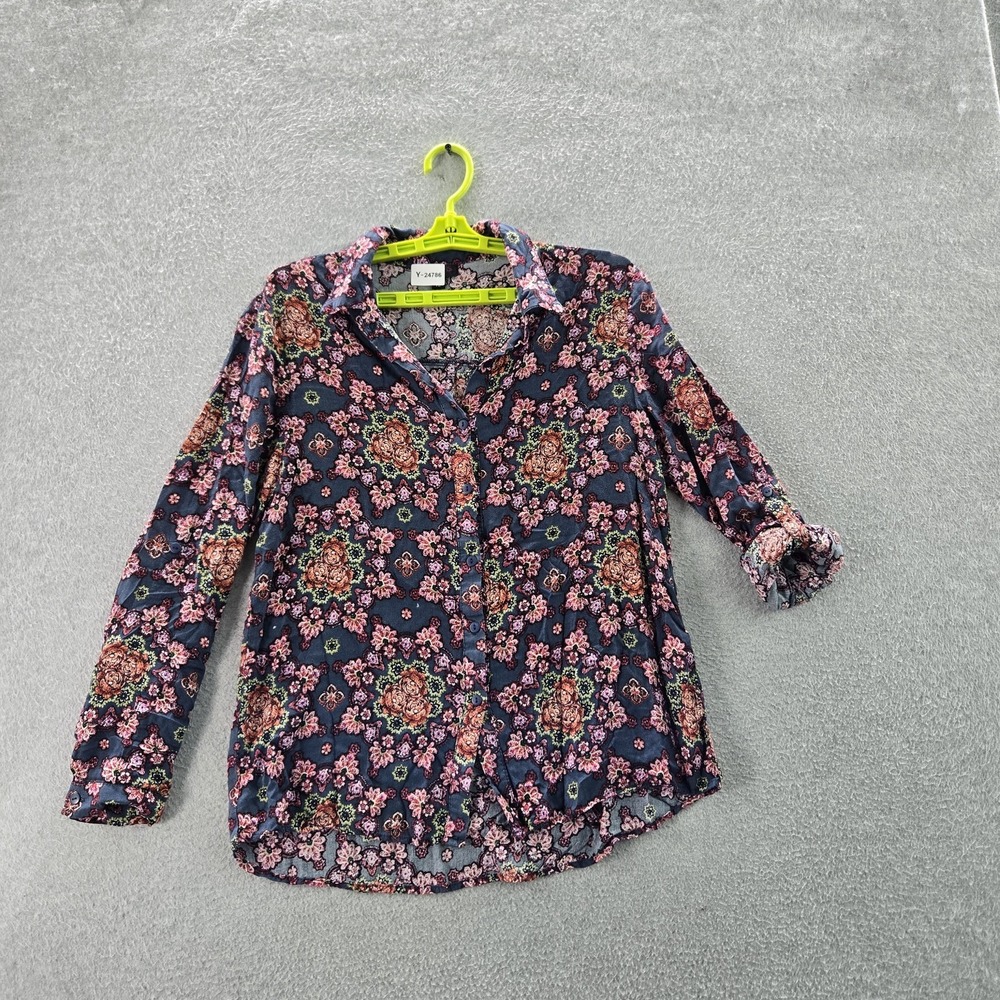 Cocome Women Blouse PETITE MEDIUM Navy Floral Collared Button Front